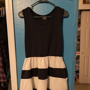 Navy blue and White dress, L, French Atmosphere.